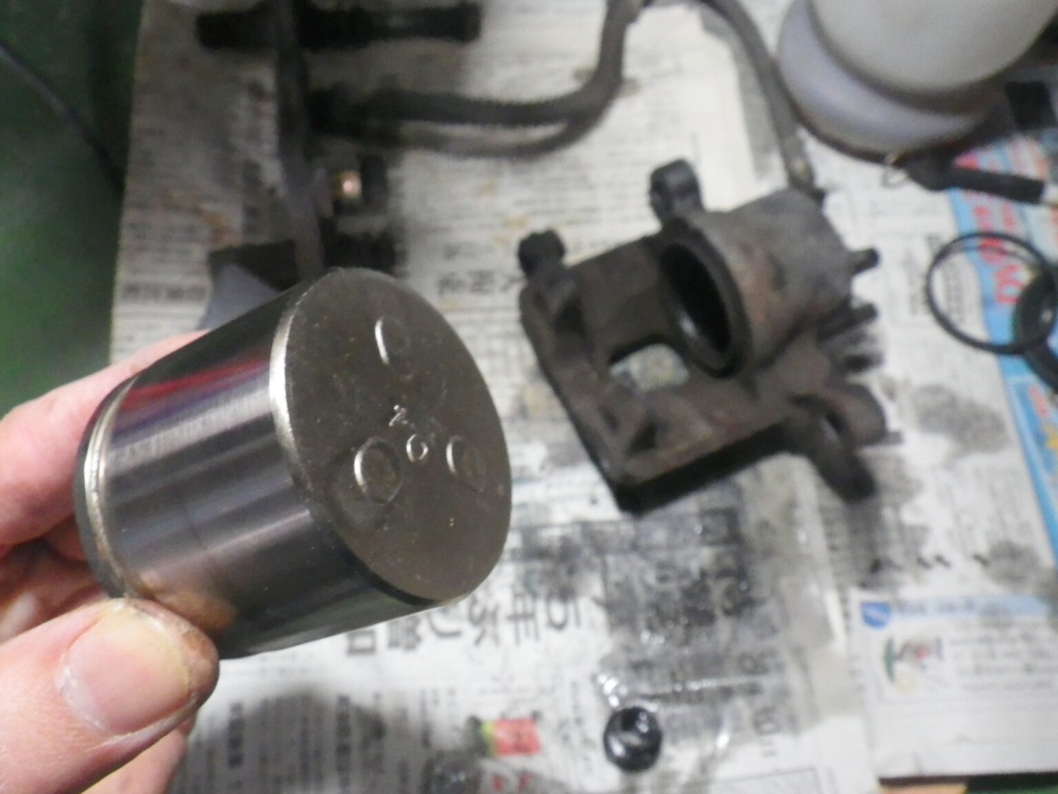 ディスクブレーキの構造解説